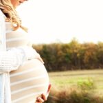 الطرق الصحيحة للتخلص من الأنتفاخ عند الحوامل